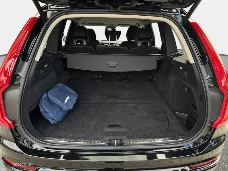 Volvo XC 90 31