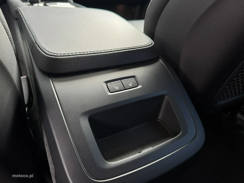 Volvo XC 90 33