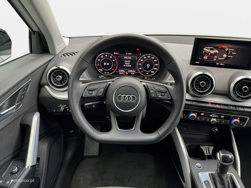 Audi Q2 13