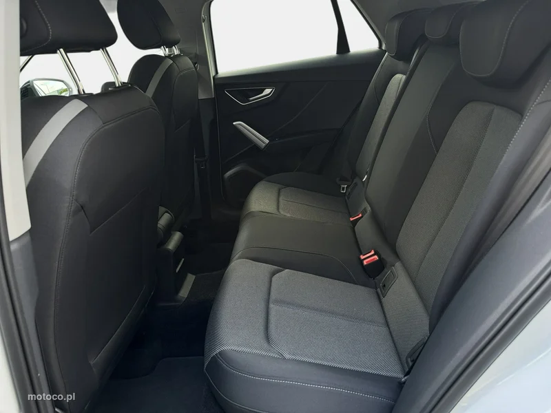 Audi Q2 25