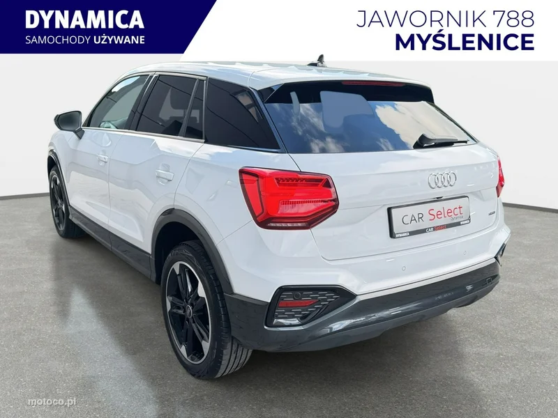 Audi Q2 6