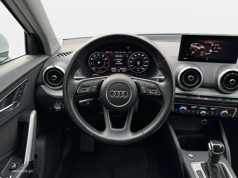 Audi Q2 13