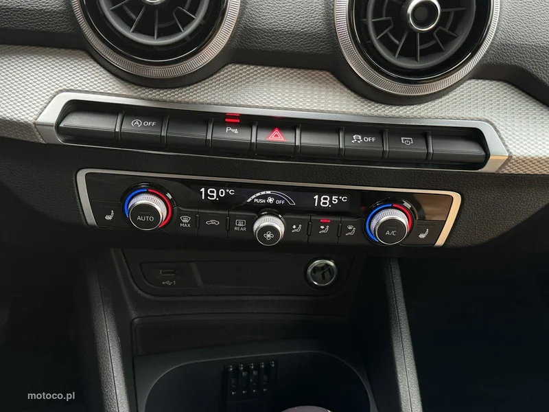 Audi Q2 22