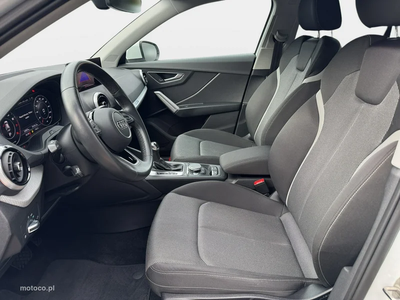Audi Q2 27