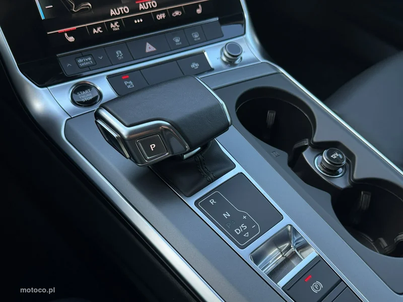 Audi A6 C8 27