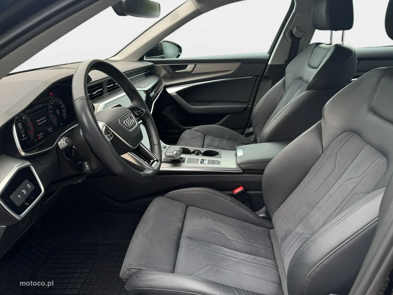 Audi A6 C8 31