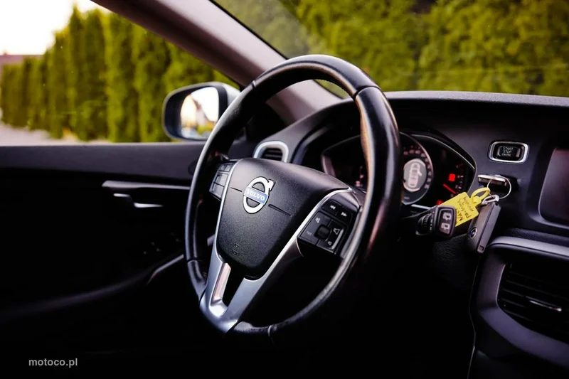 Volvo V40 21