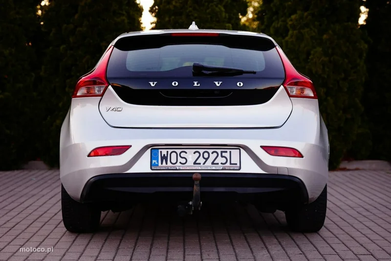 Volvo V40 5