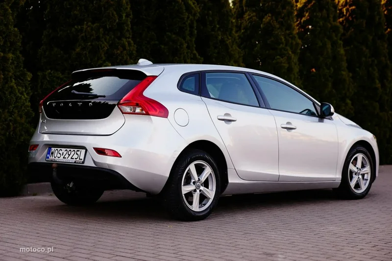 Volvo V40 7
