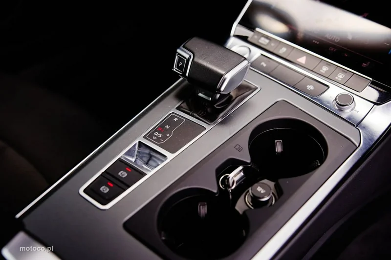 Audi A6 C8 19