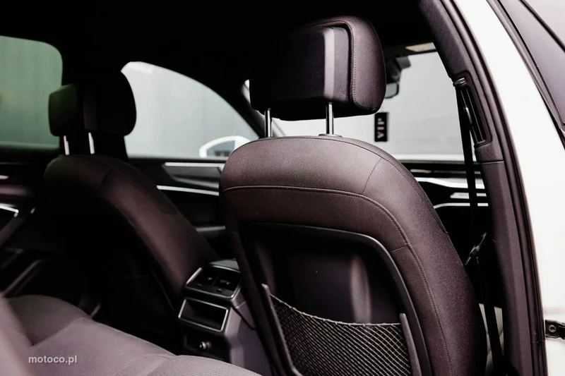 Audi A6 C8 26