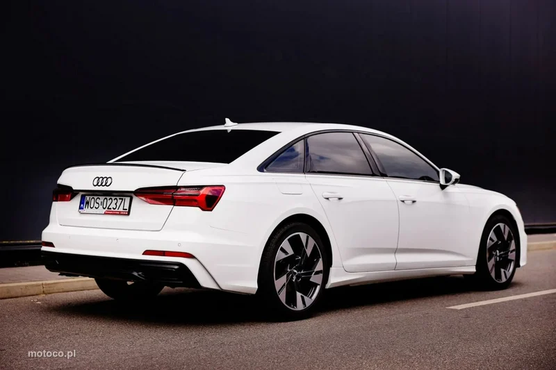 Audi A6 C8 8