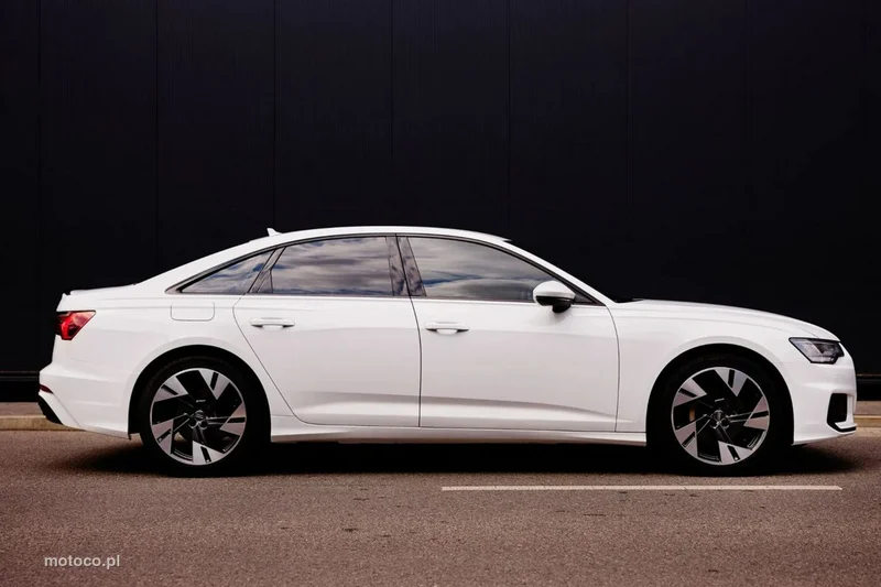 Audi A6 C8 9