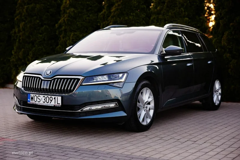 Skoda Superb III 15