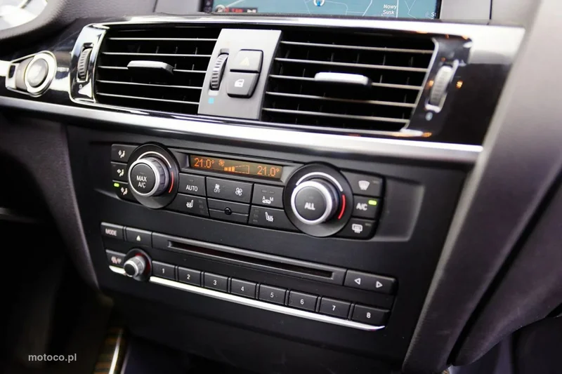 BMW X3 F25 29