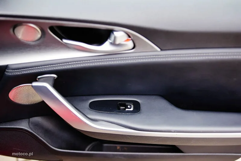 Kia Stinger 35