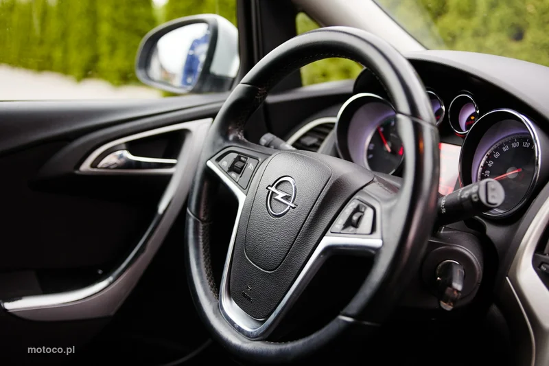 Opel Astra Sports Tourer 21