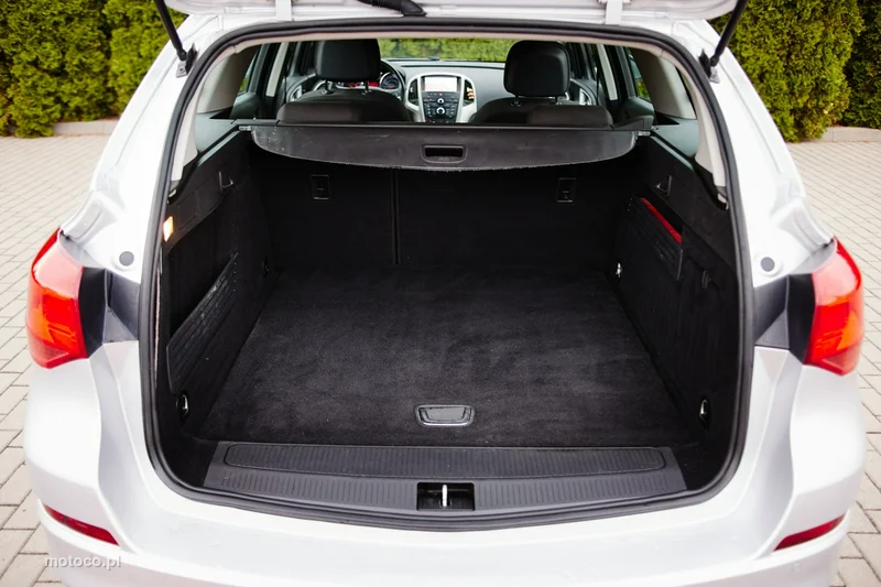 Opel Astra Sports Tourer 26