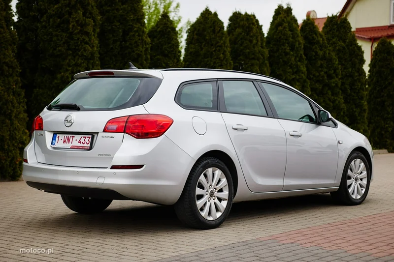 Opel Astra Sports Tourer 7