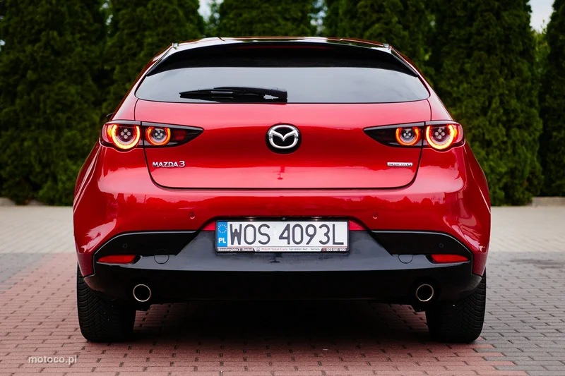 Mazda 3 6