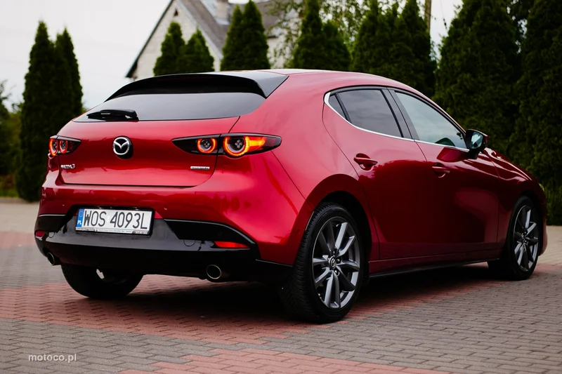 Mazda 3 7