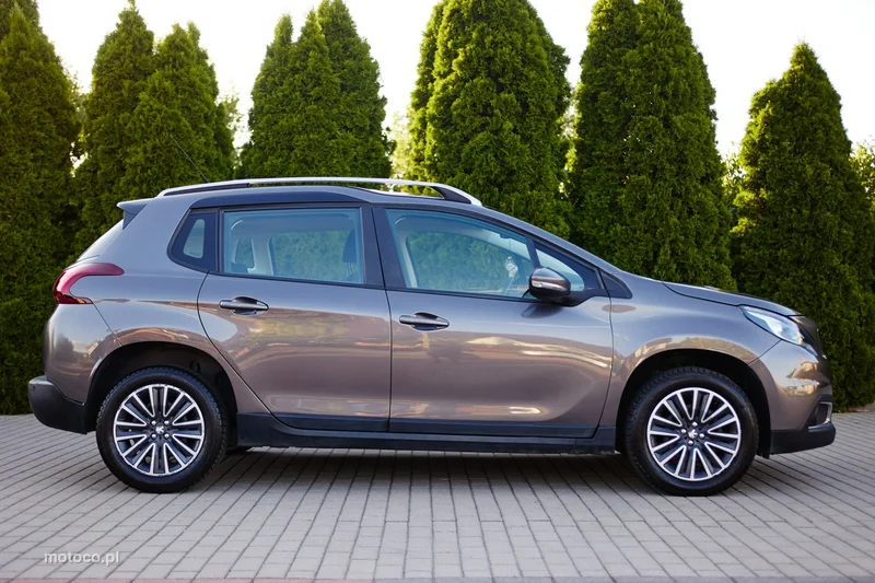 Peugeot 2008 7