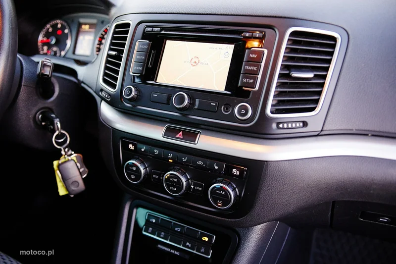 Volkswagen Sharan 7N 14