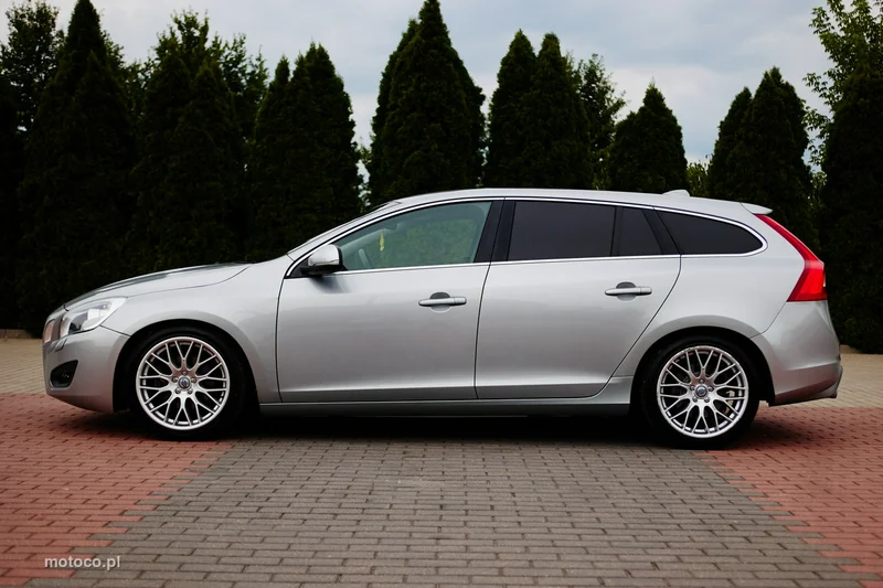 Volvo V60 2