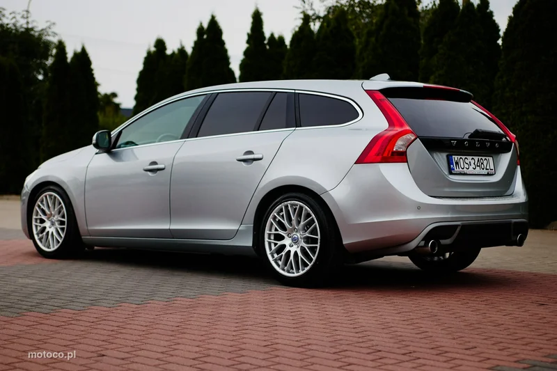 Volvo V60 3