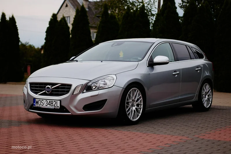 Volvo V60 5