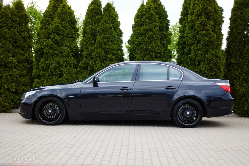 BMW Seria 5 E60 530 2