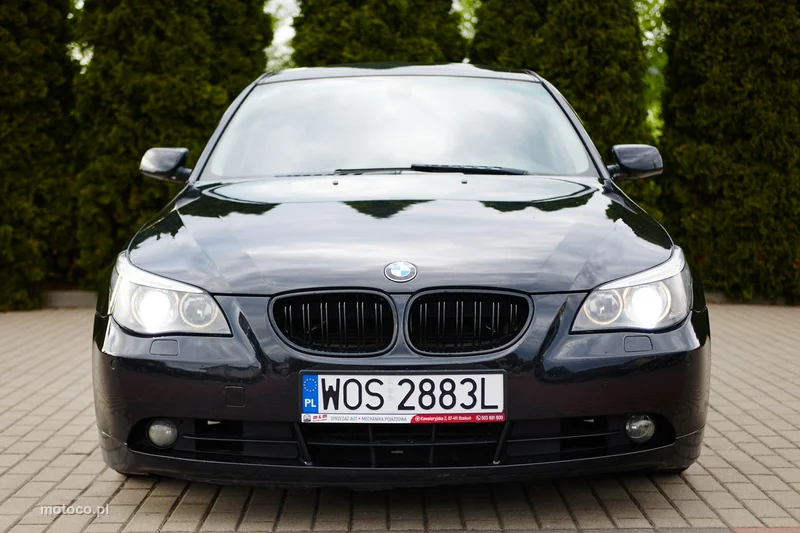 BMW Seria 5 E60 530 11