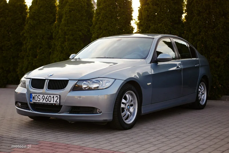 BMW Seria 3 E90 318 12
