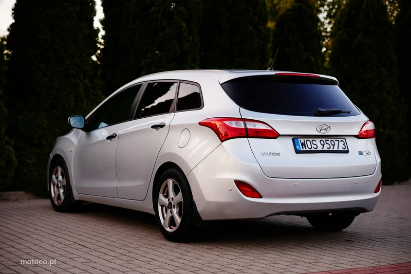 Hyundai i30 4
