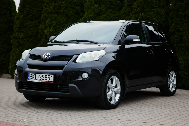 Toyota Urban Cruiser 12