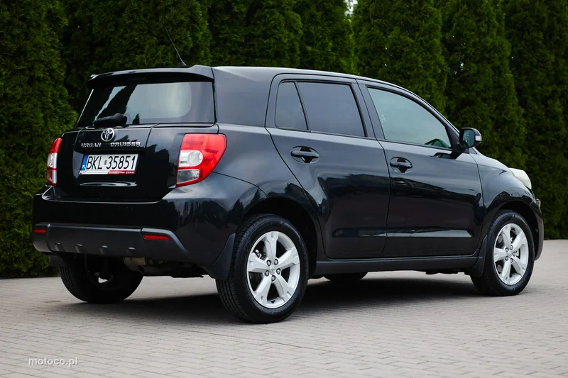 Toyota Urban Cruiser 7