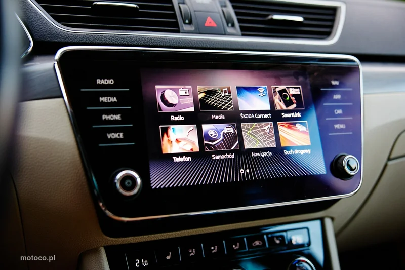 Skoda Superb III 18