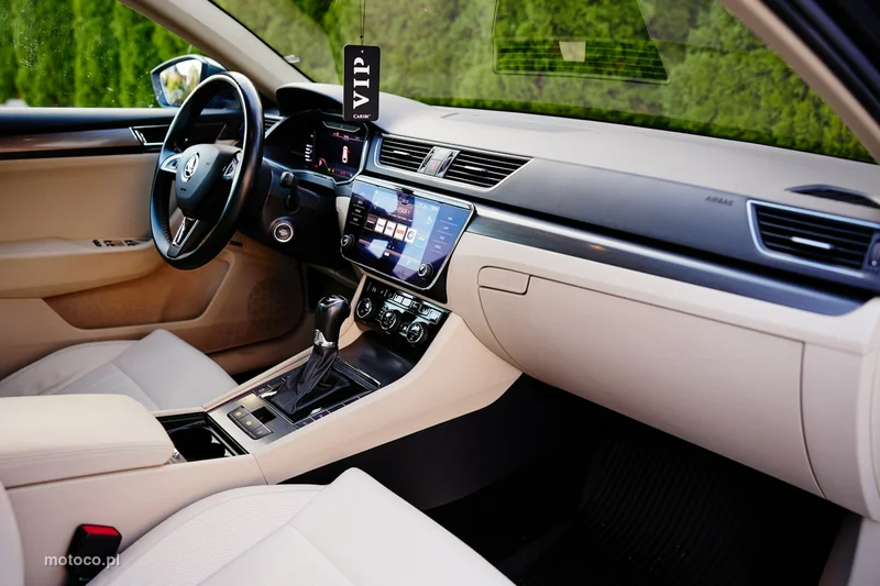 Skoda Superb III 35