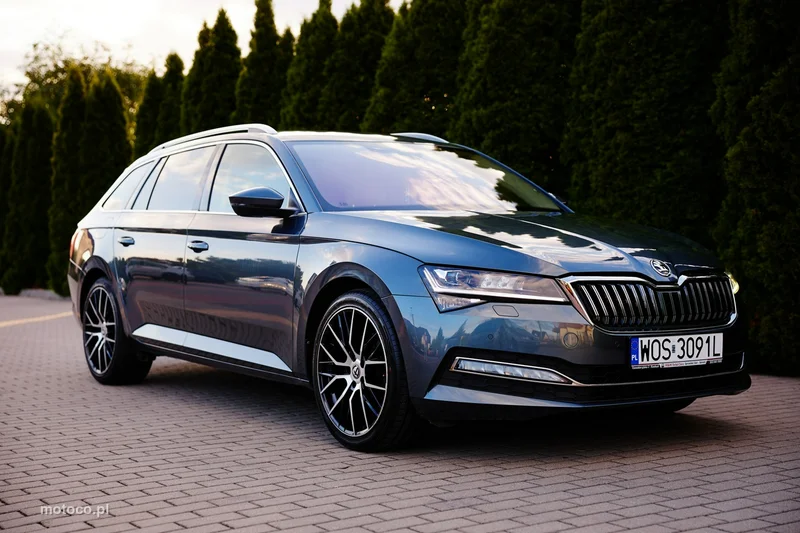 Skoda Superb III 8