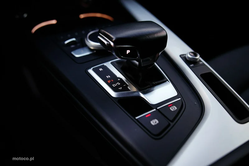 Audi A4 B9 21