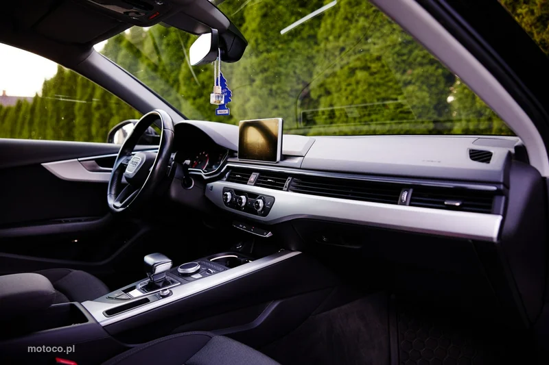 Audi A4 B9 38