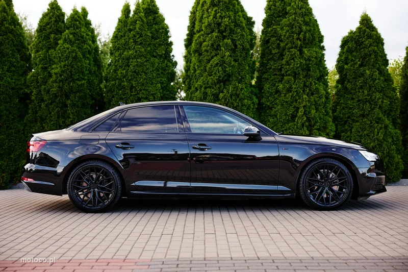 Audi A4 B9 8