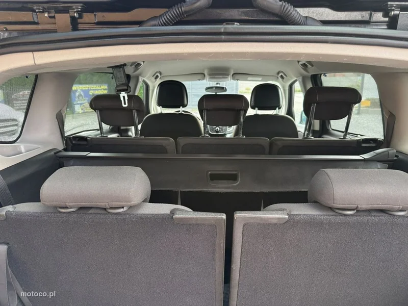 Opel Zafira C Tourer 14
