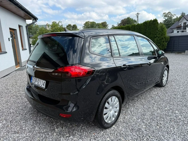 Opel Zafira C Tourer 3