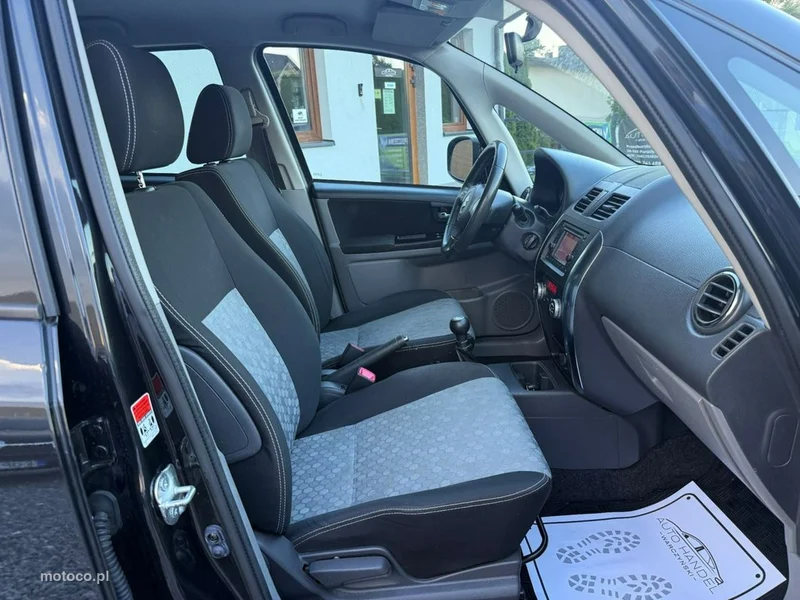 Suzuki SX4 14