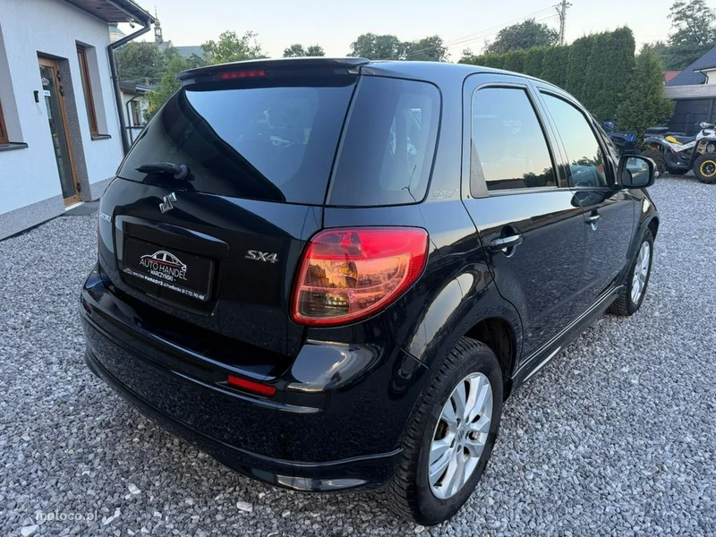 Suzuki SX4 3