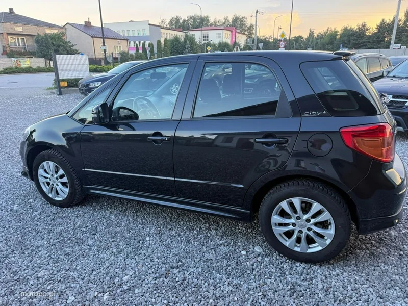 Suzuki SX4 30