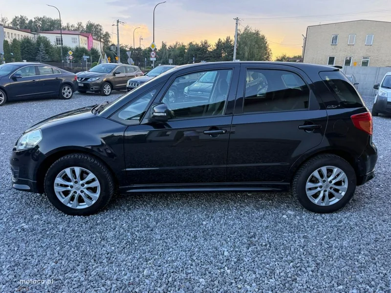 Suzuki SX4 32