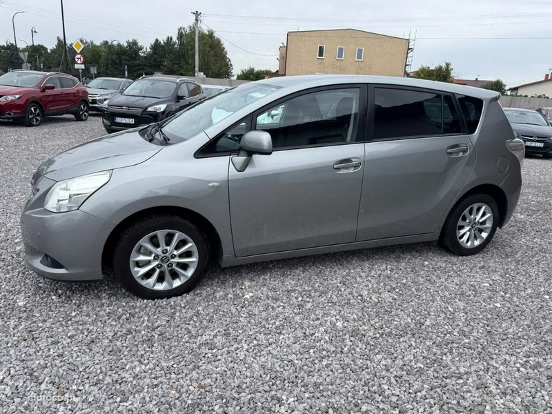 Toyota Verso 31