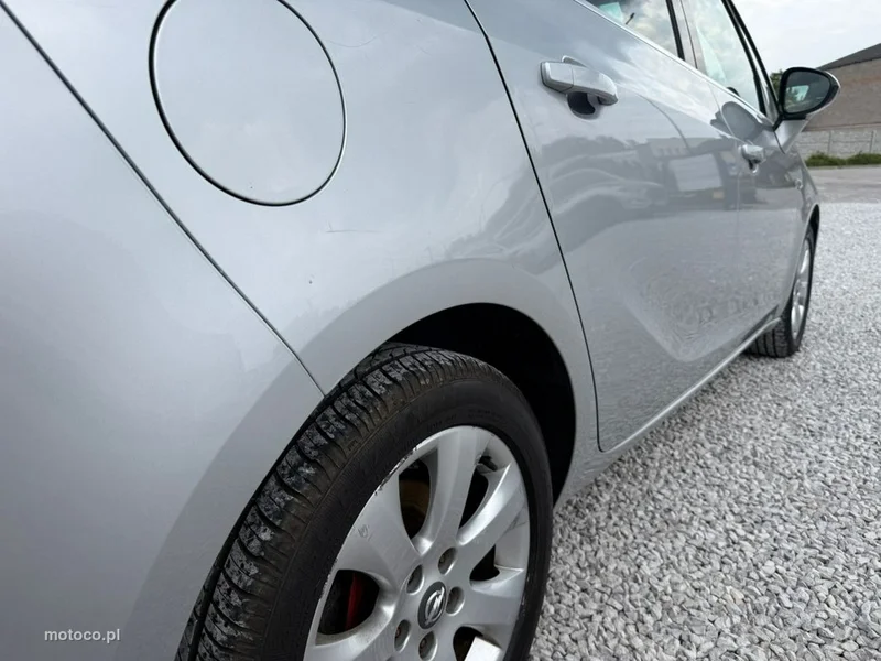 Opel Zafira C Tourer 18